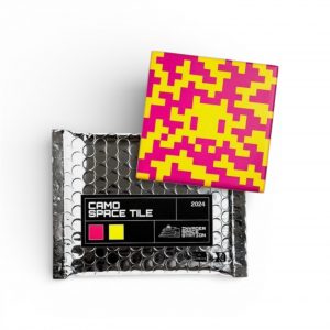 CAMO SPACE TILE